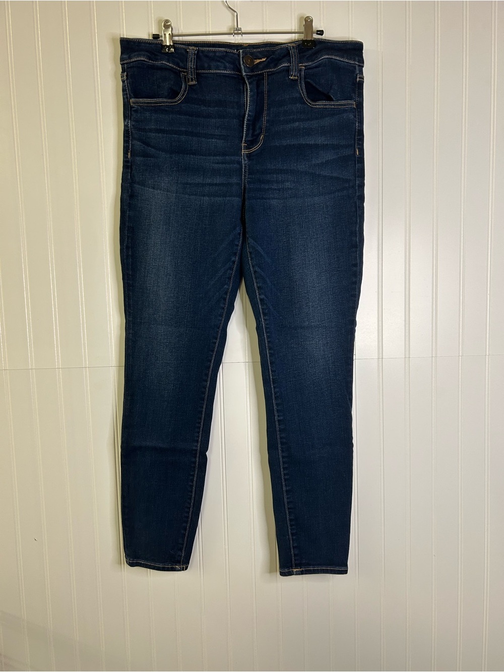 American Eagle Dark Wash Next Level Stretch Jeggings Size 14
